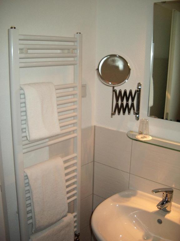 Kretschmanns Hotel Sehnde Ngoại thất bức ảnh