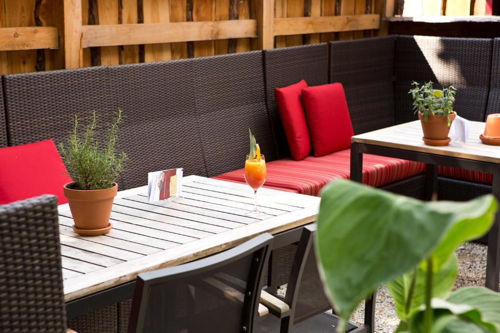 Kretschmanns Hotel Sehnde Ngoại thất bức ảnh